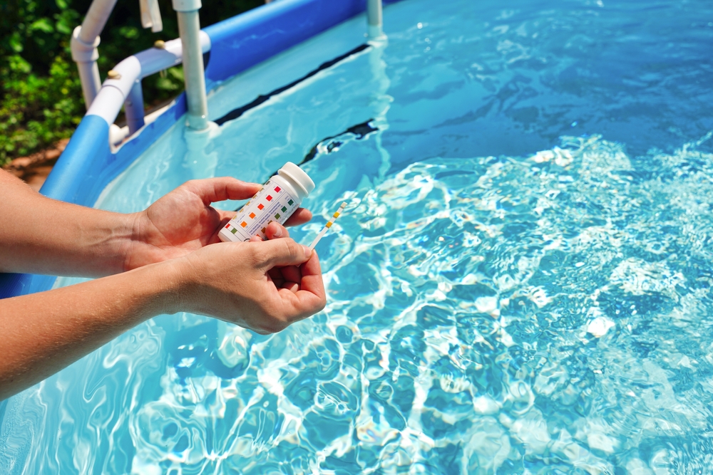 ¿Cómo puedes subir el pH de la piscina?